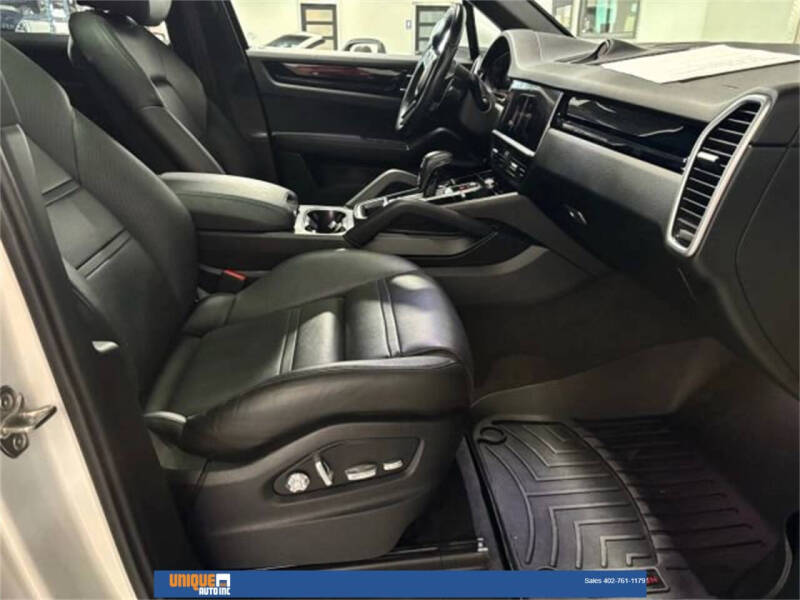 2020 Porsche Cayenne