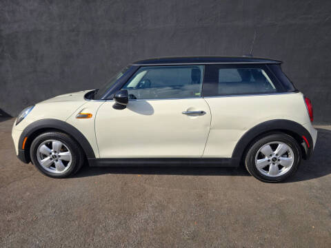 2015 MINI Hardtop 2 Door Cooper