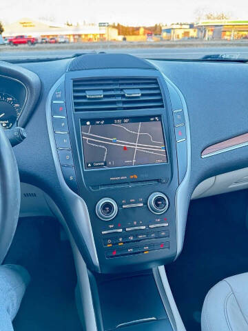 2017 Lincoln MKC Select