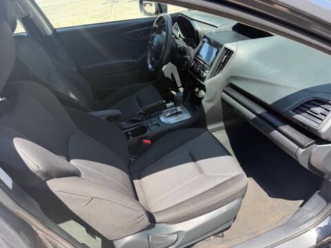2019 Subaru Impreza 2.0i