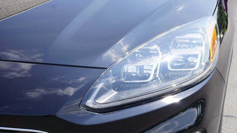 2021 Ford Escape Titanium