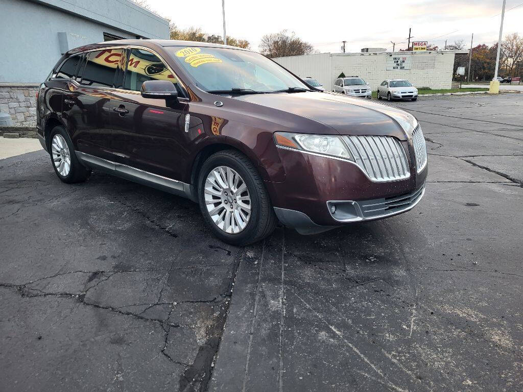 2010 Lincoln MKT for sale at COLLEGE MOTORS LLC in South Bend, IN