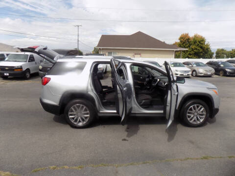 2017 GMC Acadia SLE-2