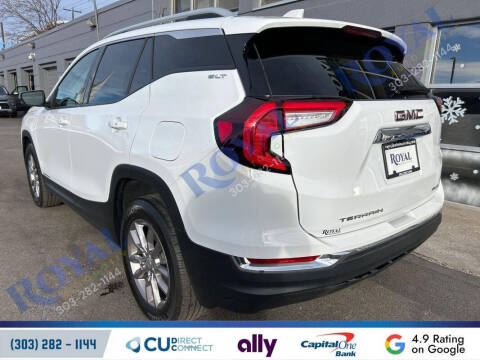 2024 GMC Terrain SLT