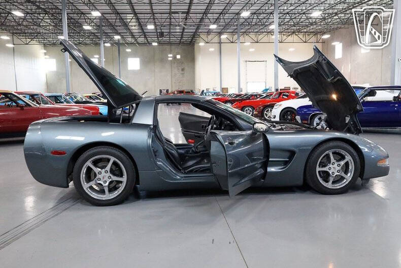 2003 Chevrolet Corvette