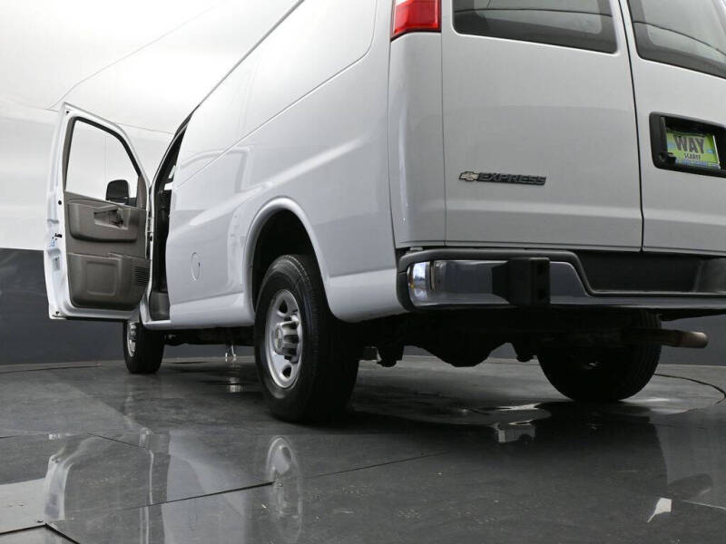 2020 Chevrolet Express 2500