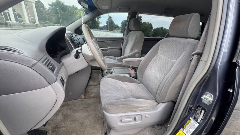 2006 Toyota Sienna