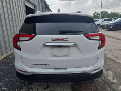 2022 GMC Terrain SLT