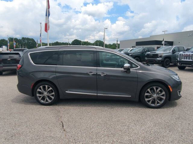 2019 Chrysler Pacifica Limited