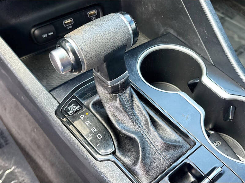 2021 Kia K5