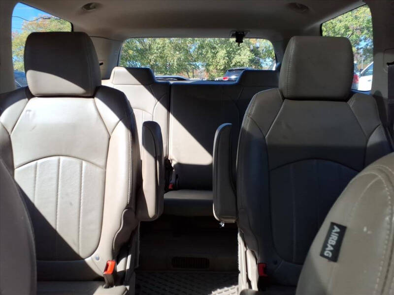 2016 GMC Acadia Denali