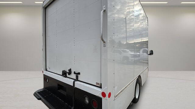 2024 Ford E-Series