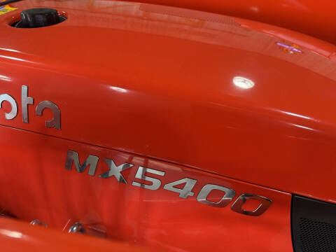 2024 Kubota MX5400DT