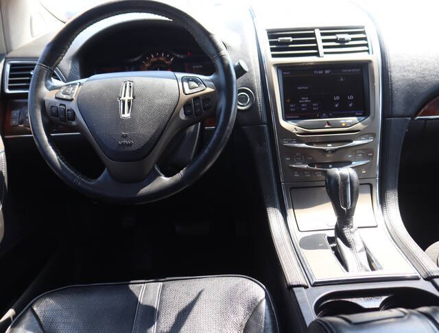 2011 Lincoln MKX for sale at Modern Automotive Group LLC in Lafayette, TN