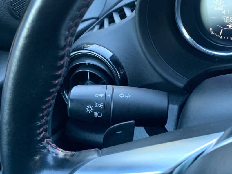 2019 Mazda MX-5 Miata Sport