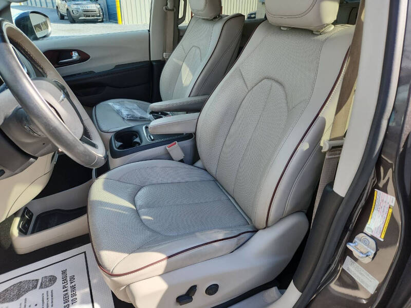 2017 Chrysler Pacifica Limited