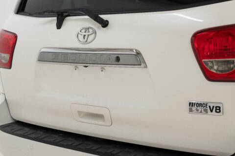 2011 Toyota Sequoia Platinum