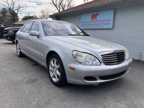 2006 Mercedes-Benz S-Class for sale at Oak City Motors in Garner NC