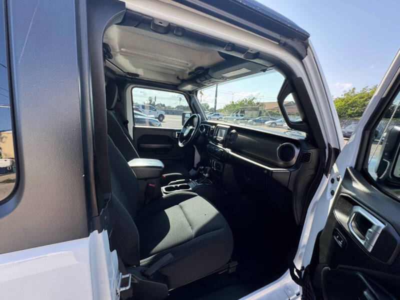 2019 Jeep Wrangler Sport