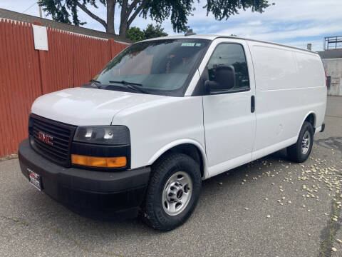 2019 GMC Savana 2500
