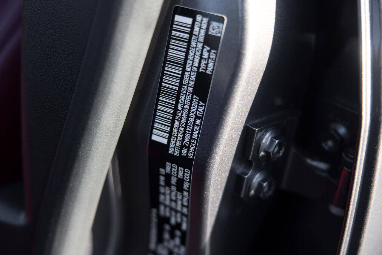 2018 Maserati Levante 38