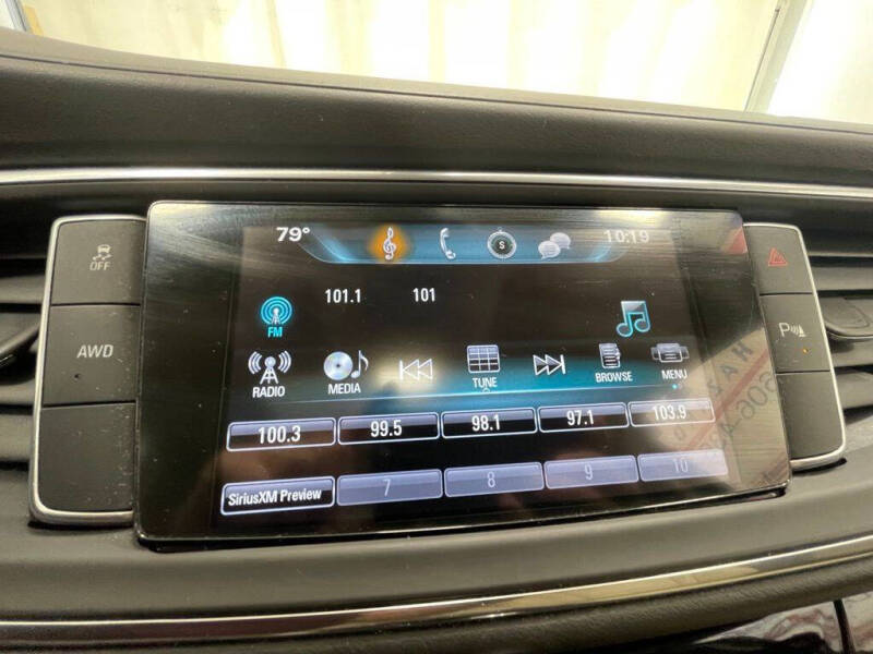 2019 Buick Enclave Essence