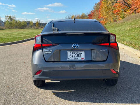 2019 Toyota Prius XLE