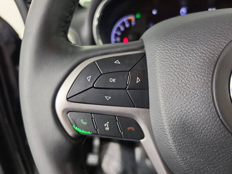 2019 Jeep Grand Cherokee Laredo E