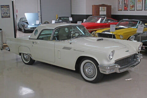 1957 Ford Thunderbird