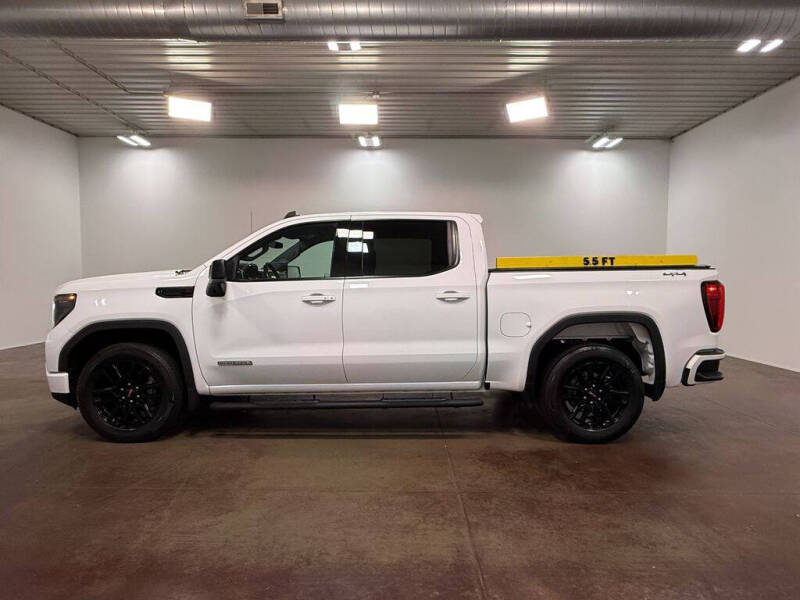 2022 GMC Sierra 1500 Elevation Standard