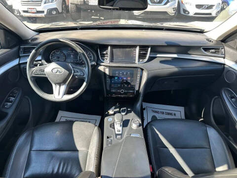 2019 Infiniti QX50 Essential