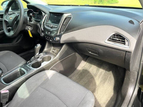 2019 Chevrolet Cruze LS