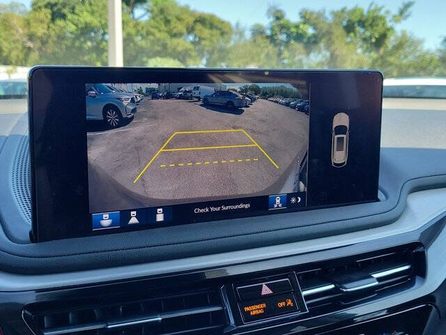 2025 Acura MDX w/Tech