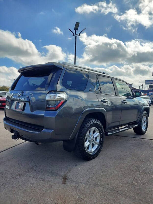 2016 Toyota 4Runner SR5