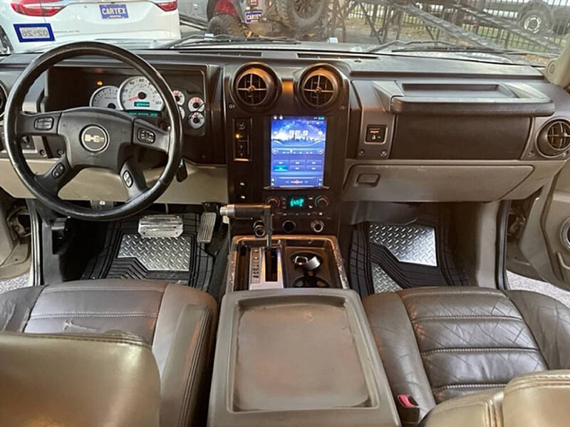 2004 HUMMER H2