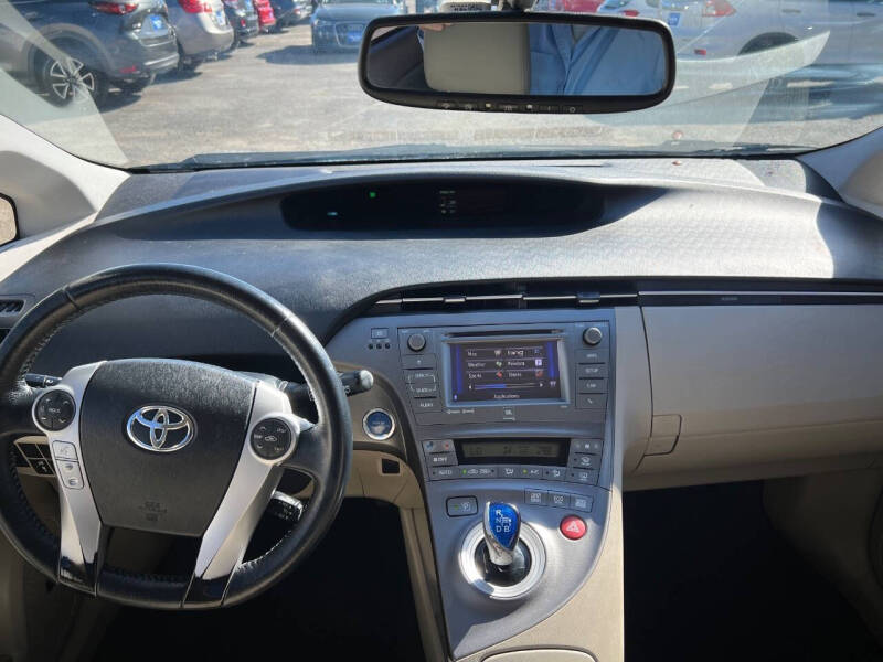 2012 Toyota Prius Two