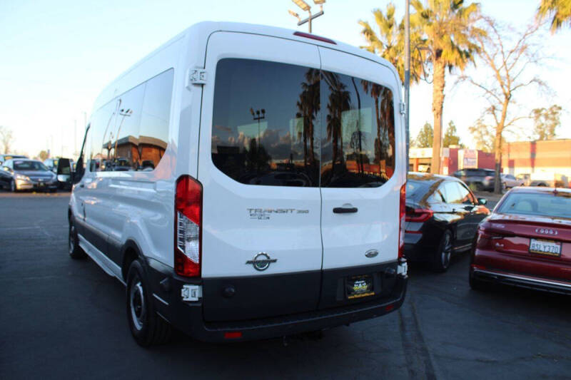 2015 Ford Transit