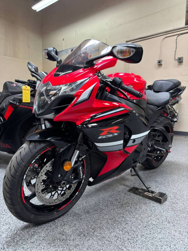 2016 Suzuki GSX-R1000