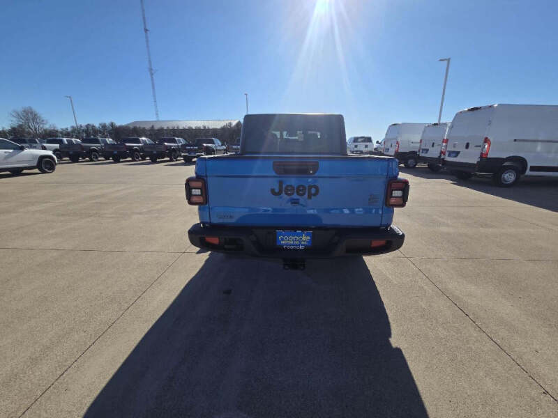 2026 Jeep Gladiator Willys