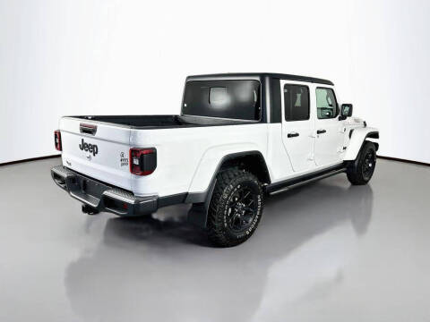 2024 Jeep Gladiator Willys