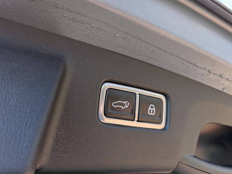 2022 Kia Sorento X-Line EX