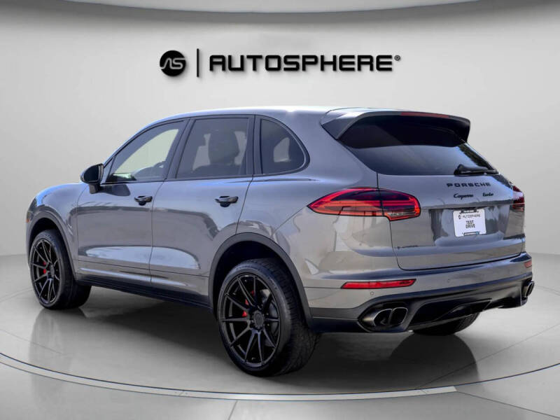 2016 Porsche Cayenne