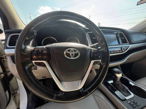 2017 Toyota Highlander XLE