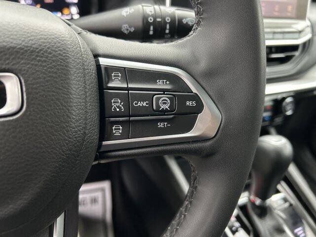 2023 Jeep Compass (Red) Edition