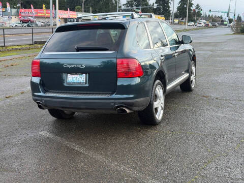 2004 Porsche Cayenne S