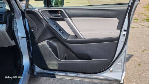 2014 Subaru Forester 2.5i