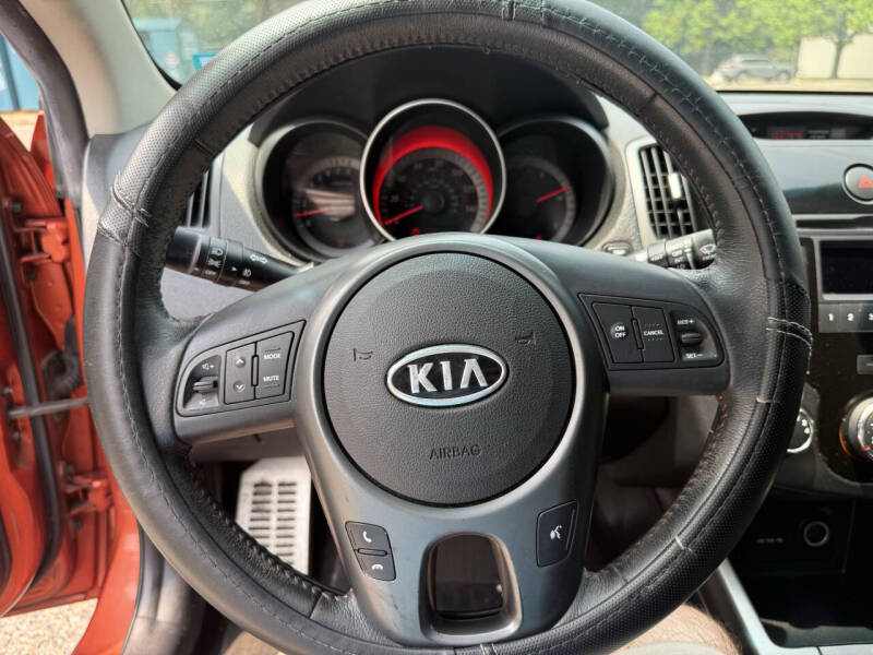 2010 Kia Forte Koup SX