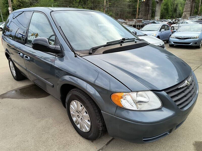 2006 Chrysler Town and Country