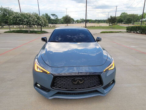 2022 Infiniti Q60 Red Sport 400