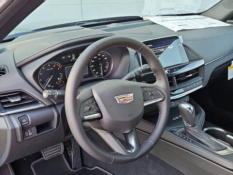 2026 Cadillac CT4 Luxury